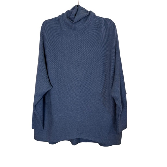 n/a Sweaters - Cozy Blue Women’s Turtleneck Sweater sz L